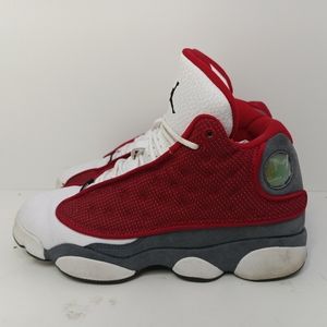Jordan 13 Red Flint. Size 5Y unisex  kids shoes